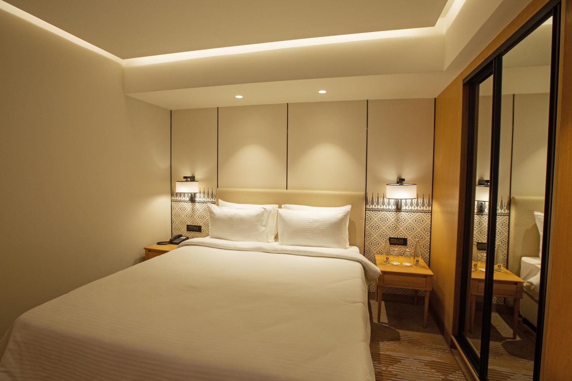 Arista By Ambition Hotel กูวาฮาติ ภายนอก รูปภาพ